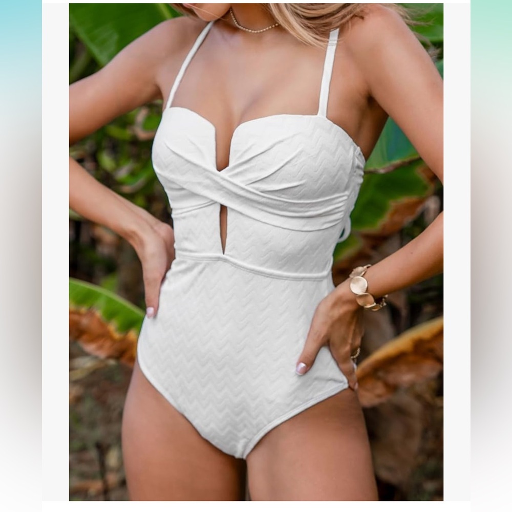 Cupshe White One Piece Swimsuit
